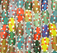 Cylinder with Dots Glass Beads