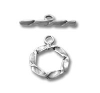 Small Twisted Round Toggle