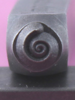 6mm Swirly Stamp