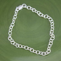 Oval Cable 4mm Charm Bracelet