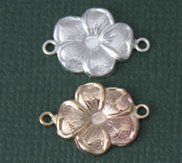 Flower Link Connector Charm