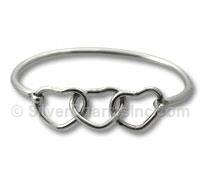 Silver Bracelet with 3 Hearts as Latch
