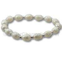White Cream Freshwater Pearl Stretch Bracelet