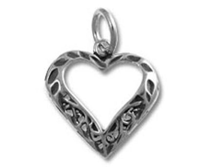 Silver filigree heart pendant