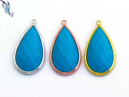 Turquoise Teardrop Pendant