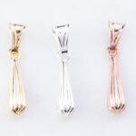 Puffed ​Short Pendant Teardrop