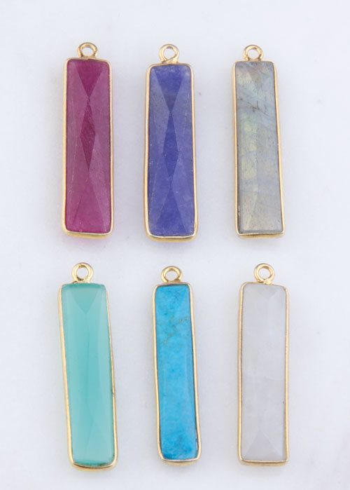 Short Gemstone Bar Pendant Short Gemstone Bar Pendant