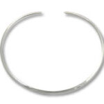 Round Flat Choker Open on Back