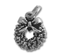 Silver Christmas wreath pendant with bow