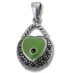 Silver pendant with green heart enamel