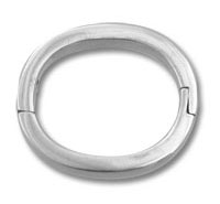 Oval silver metal keyring with clasp