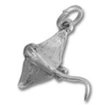 Small silver kite-shaped pendant with tail