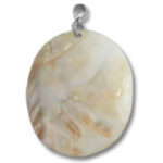 Oval mother of pearl pendant with silver bail