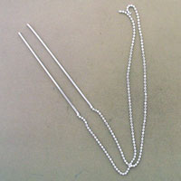 Silver double-prong hairpin with beaded chain