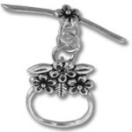 3 Daisy Toggle