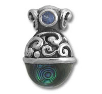 Silver filigree pendant with blue stone, abalone