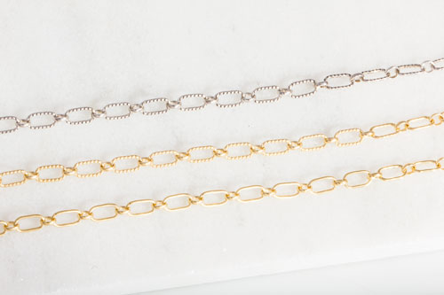 Rectangle Chains by Foot Rectangle Chains by Foot