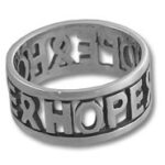 Silver band ring with cut-out letters HOPE