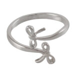 Ribbon Bow Adjustable Ring