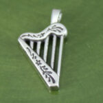 Musical Harp Charm