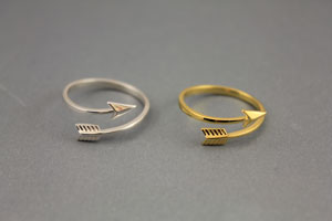 Arrow Adjustable Ring