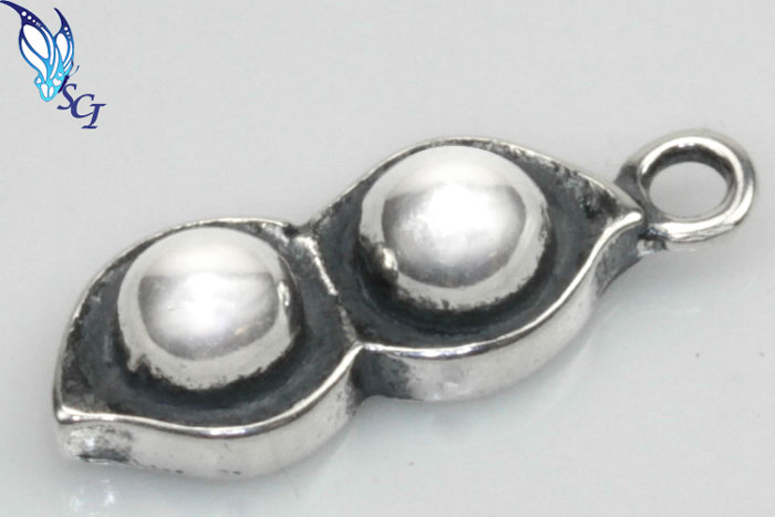 Two Peas in a Pod Charm Two Peas in a Pod Charm