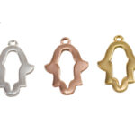 Cut Out Hansa Charm
