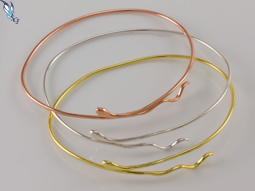 Snake Adjustable Wire Bangle Snake Adjustable Wire Bangle