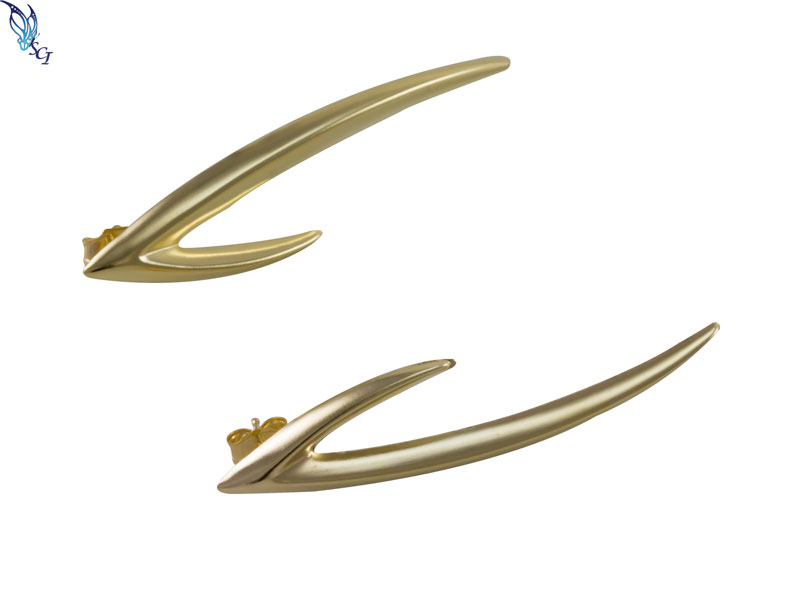 Long V Shape Ear Crawler Earrings Long V Shape Ear Crawler Earrings